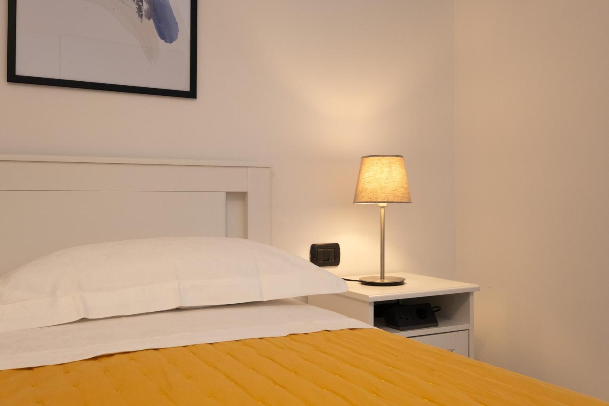 Bilocale A Lainate Lainhouse Apartment Екстериор снимка